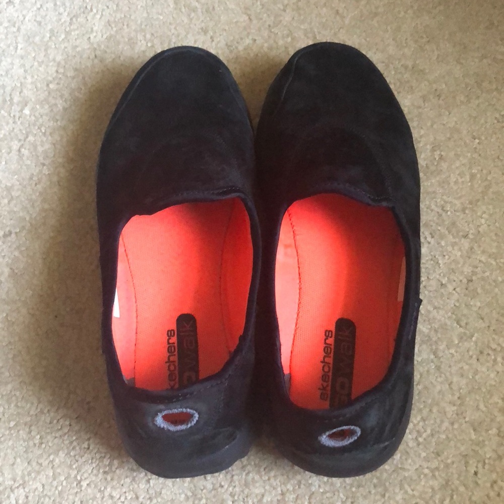 Sketchers Go Walk